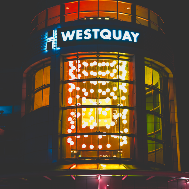 Mozgásérzékelős LED reflektor 30 W